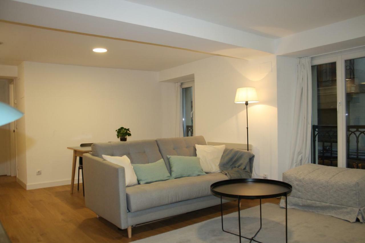Apartamento El Reloj Сан Себастиан Екстериор снимка